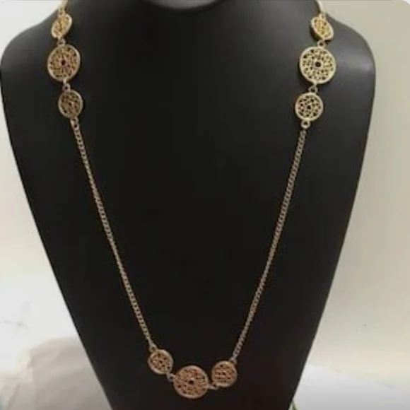 Vintage Gold Filigree Coin Necklace - Picture 2 of 3